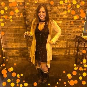 Meet your Posher, Brooke